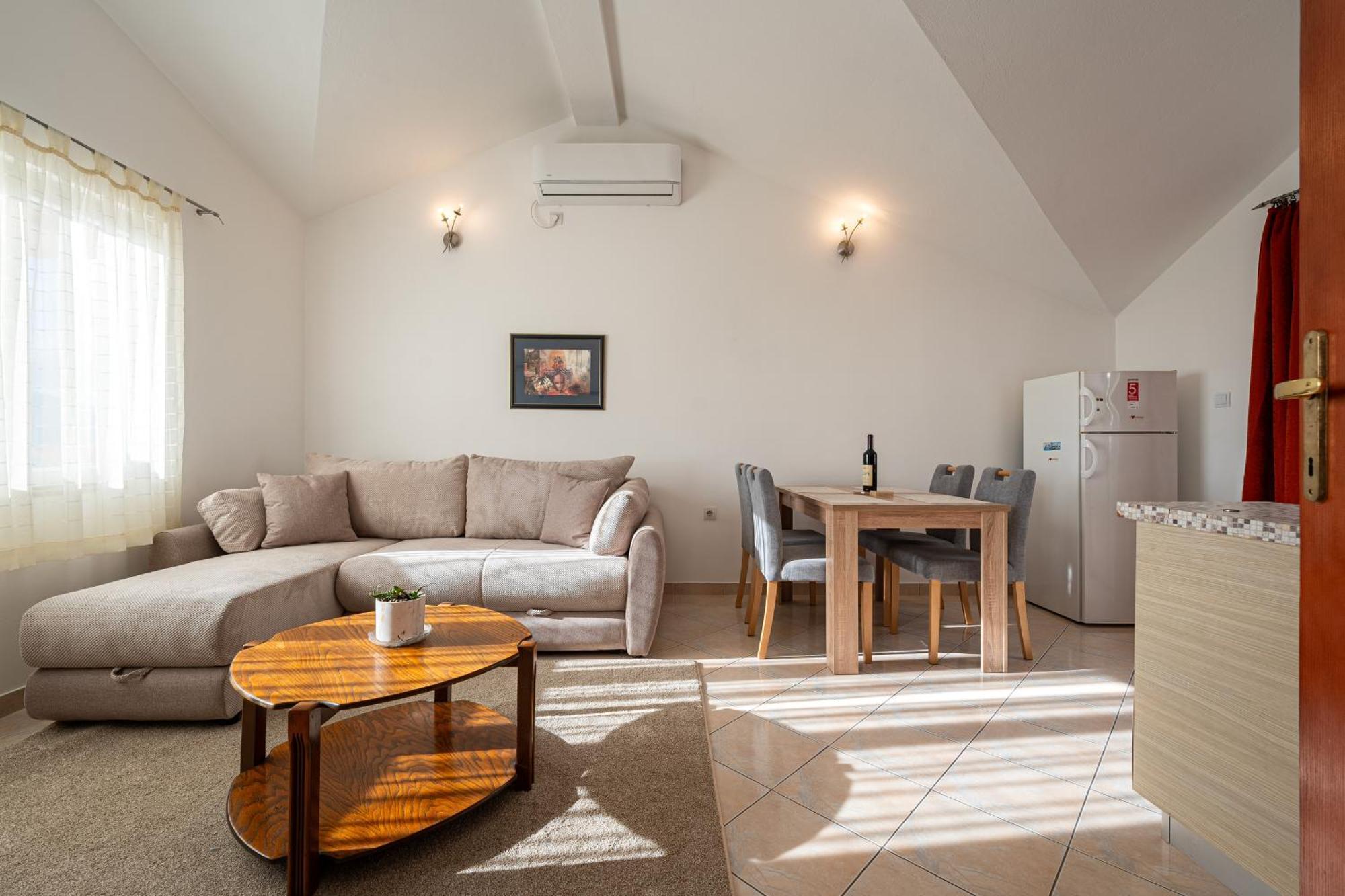 Vladivostok Apartments Tivat Zewnętrze zdjęcie